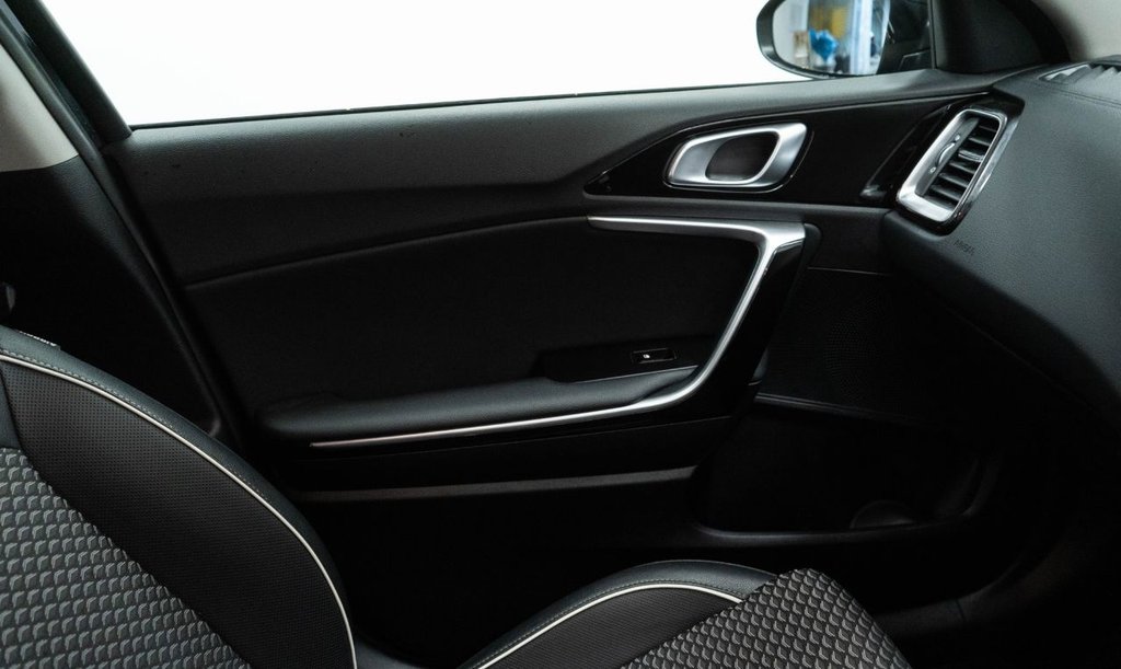 Used Kia Ceed 2024 for sale - 77133098: Photo 32