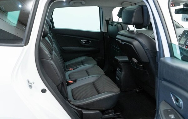 Used Renault Grand Scenic 2020 for sale - 76068278: Photo 31
