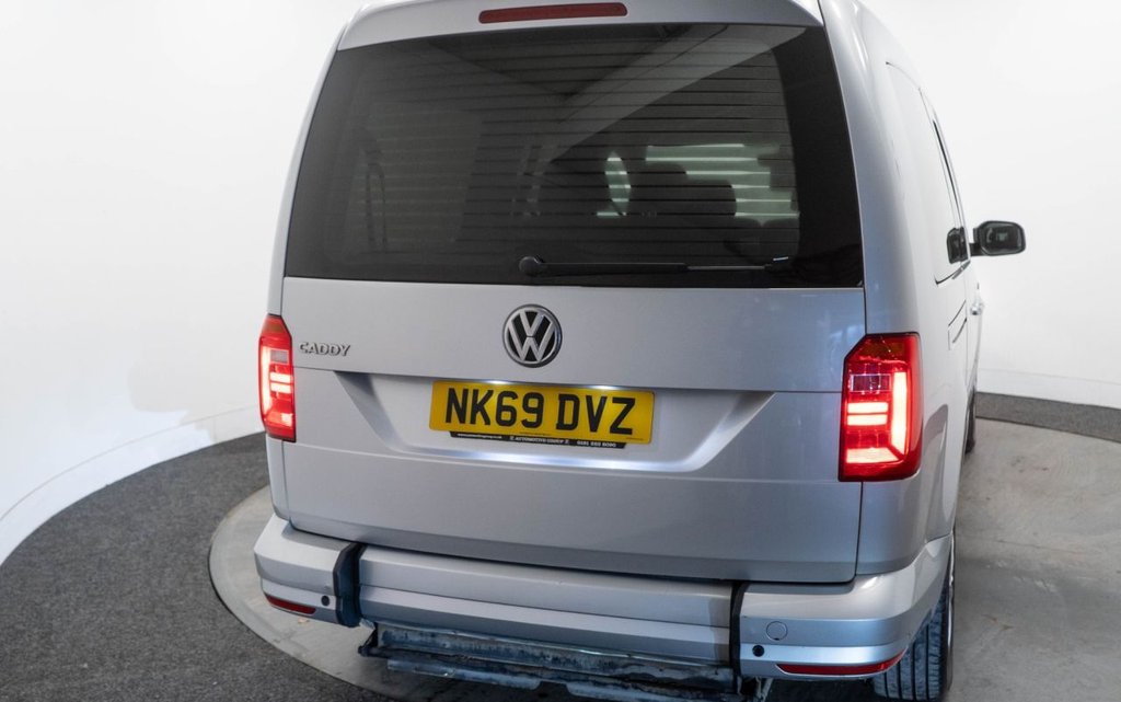 Used Volkswagen Caddy Maxi Life 2019 for sale - 76820619: Photo 15