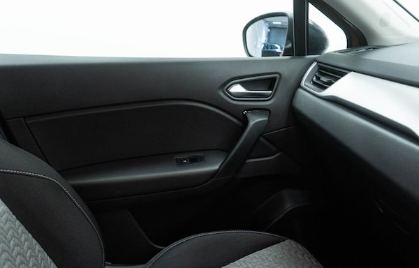 Used Renault Captur 2021 for sale - 76021783: Photo 28