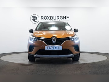 Used Renault Captur 2021 for sale - 76021783: Photo 2