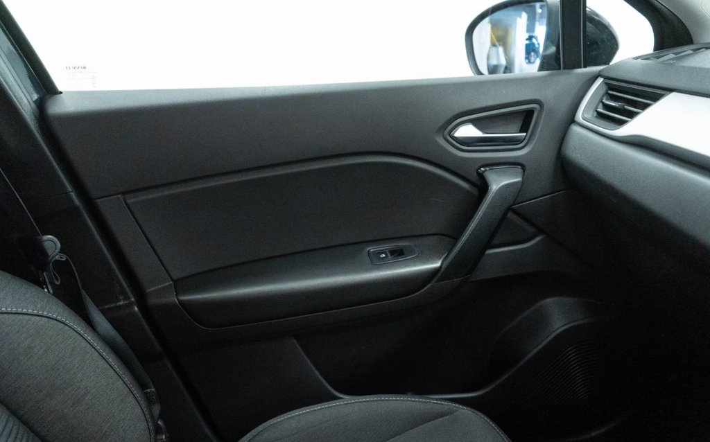 Used Renault Captur 2021 for sale - 77583149: Photo 32