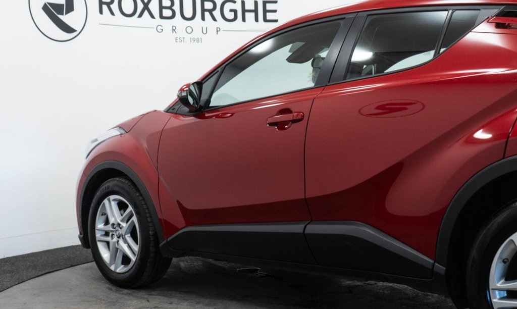 Used Toyota C-HR 2022 for sale - 76840788: Photo 19