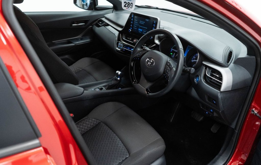 Used Toyota C-HR 2022 for sale - 76840788: Photo 20