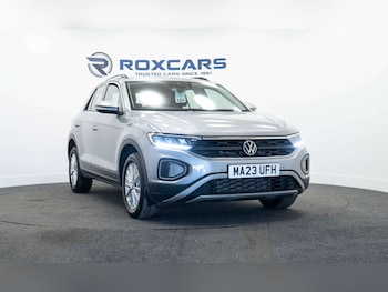 Used Volkswagen T-Roc 2023 for sale - 78781339: Photo