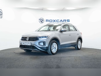 Used Volkswagen T-Roc 2023 for sale - 78781339: Photo