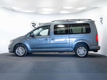 Used Volkswagen Caddy Maxi Life 2020 for sale - 79641837: Photo