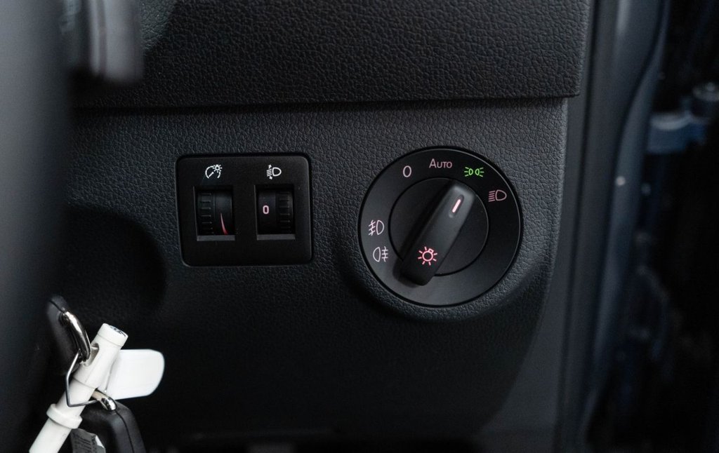 Used Volkswagen Caddy Maxi Life 2020 for sale - 77407636: Photo 23