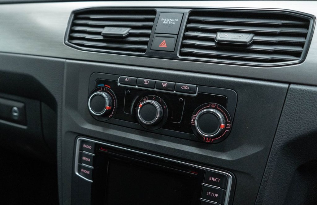 Used Volkswagen Caddy Maxi Life 2020 for sale - 77407636: Photo 26