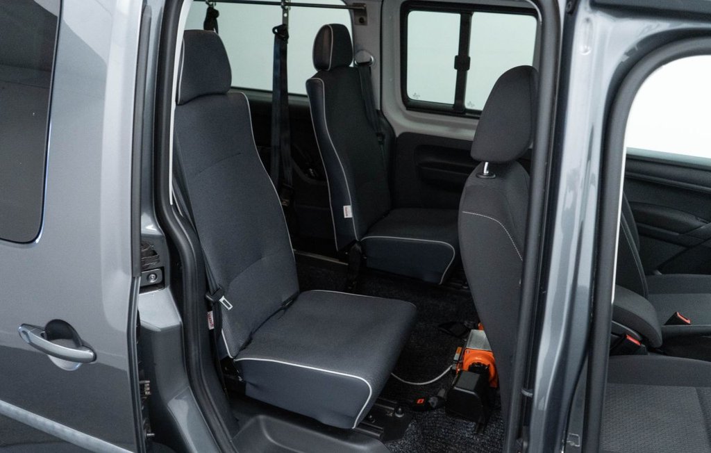 Used Volkswagen Caddy Maxi Life 2020 for sale - 77407636: Photo 32