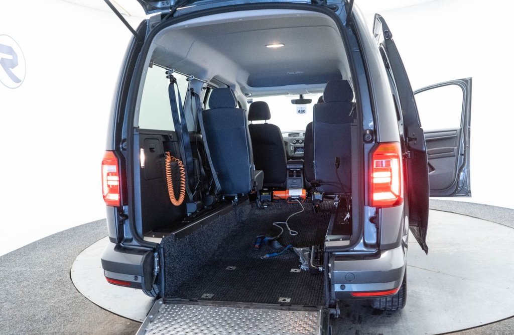 Used Volkswagen Caddy Maxi Life 2020 for sale - 77407636: Photo 33