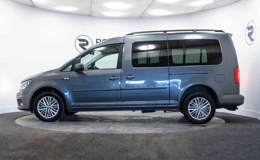 Used Volkswagen Caddy Maxi Life 2020 for sale - 77407636: Photo 4