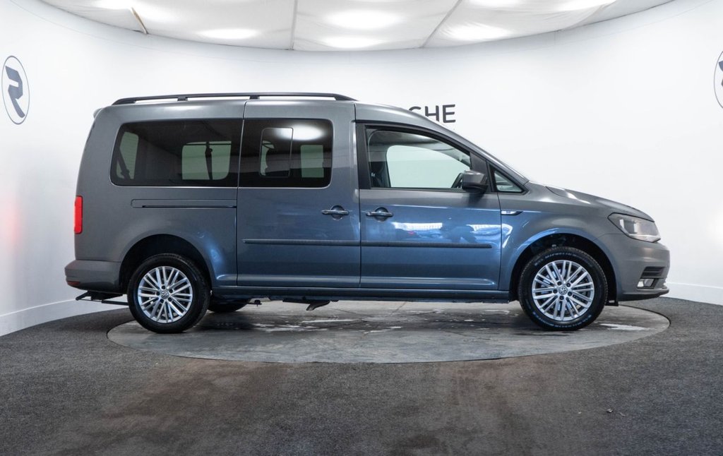 Used Volkswagen Caddy Maxi Life 2020 for sale - 77407636: Photo 9