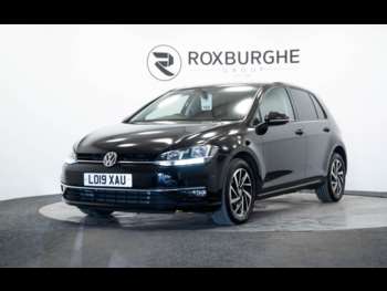 Used Volkswagen Golf 2019 for sale - 74765802: Photo