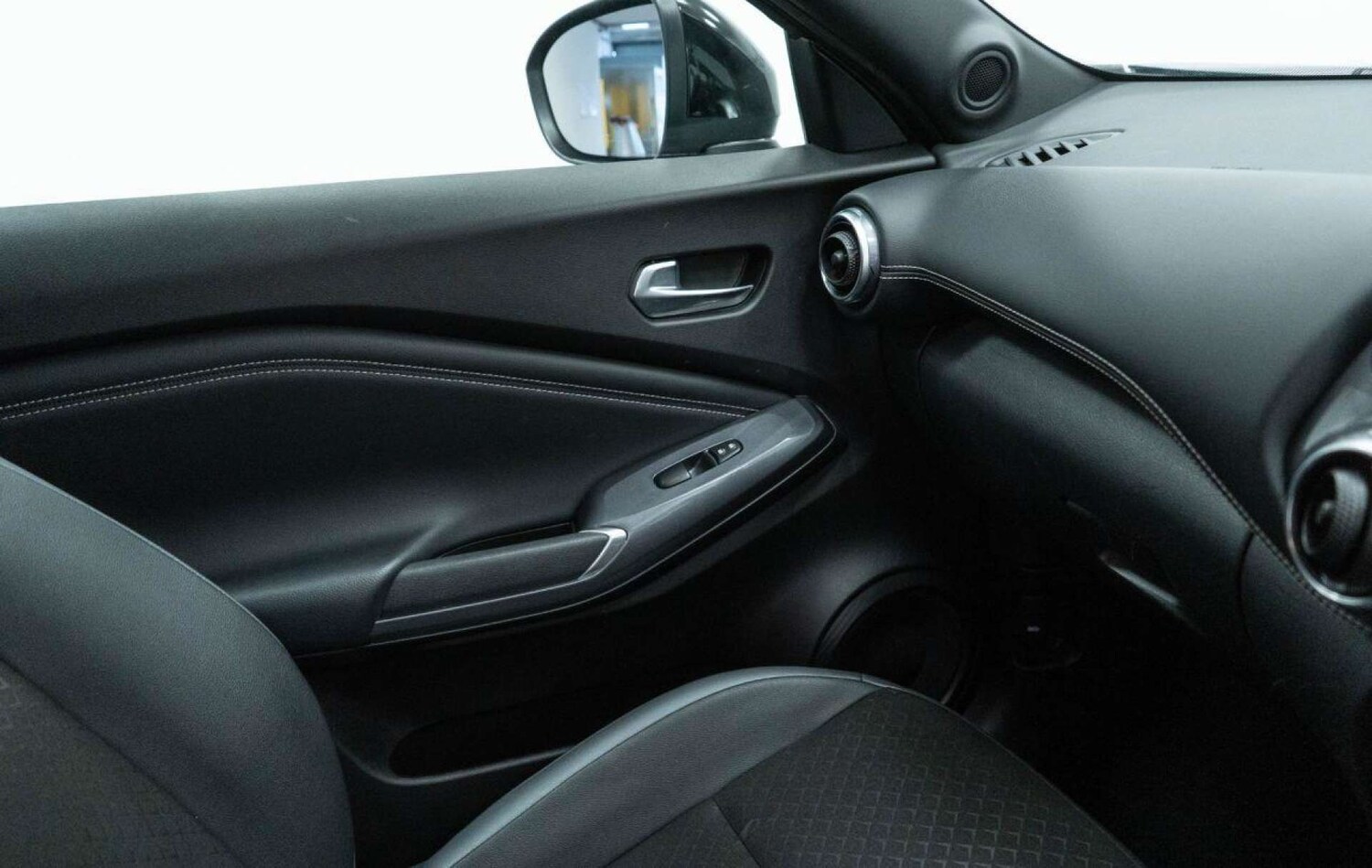 Used Nissan Juke 2023 for sale - 77930718: Photo 31