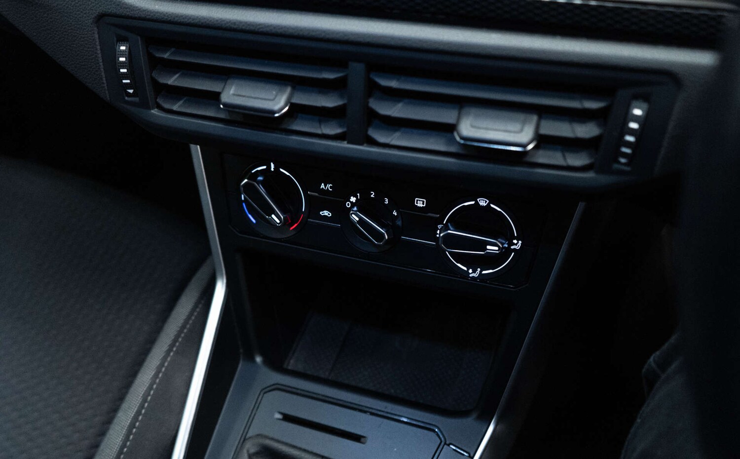 Used Volkswagen Taigo 2023 for sale - 77950399: Photo 27