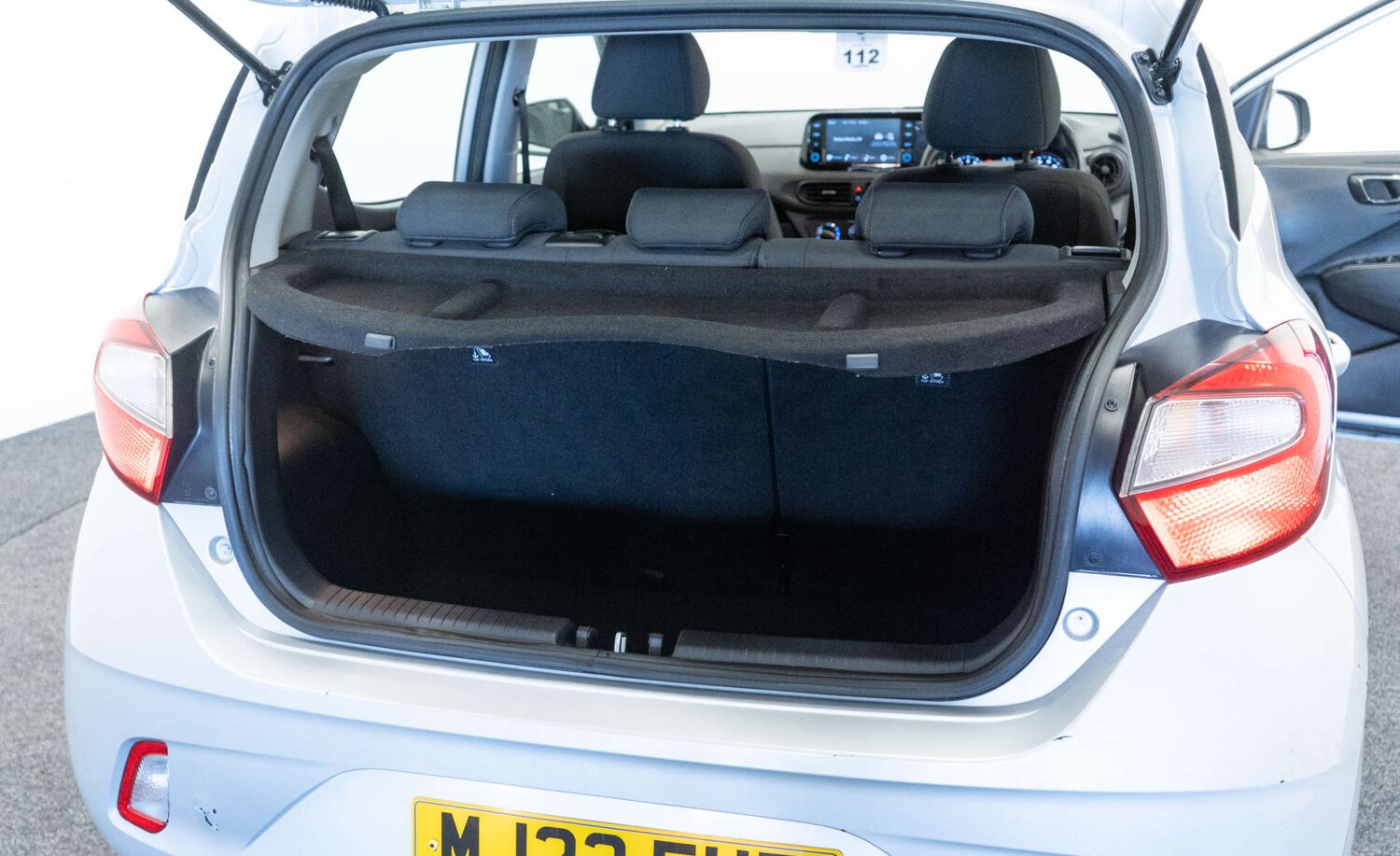 Used Hyundai i10 2023 for sale - 77930663: Photo 25