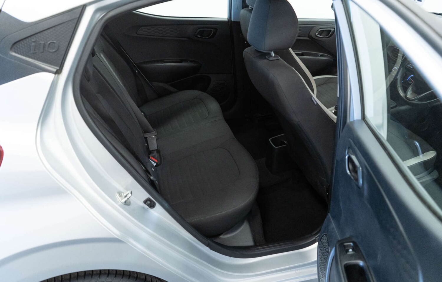 Used Hyundai i10 2023 for sale - 77930663: Photo 35