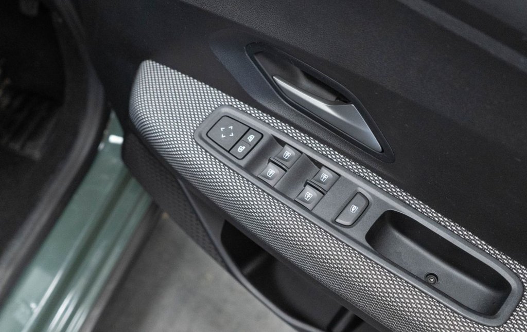 Used Dacia Jogger 2023 for sale - 76356729: Photo 23