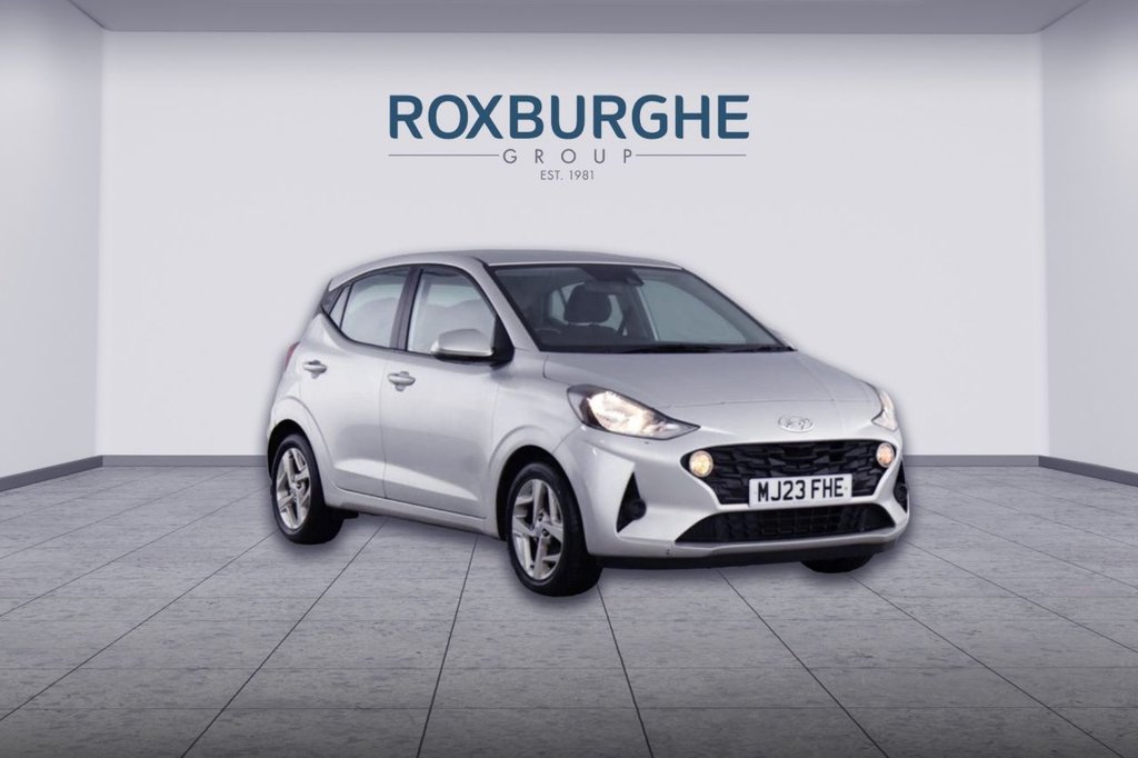 Used Hyundai i10 2023 for sale - 77879386: Photo 1