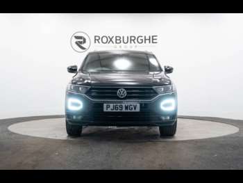 Used Volkswagen T-Roc 2019 for sale - 75135589: Photo