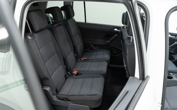 Used Volkswagen Touran 2020 for sale - 76235334: Photo 34