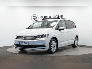 Used Volkswagen Touran 2020 for sale - 76235334: Photo 3
