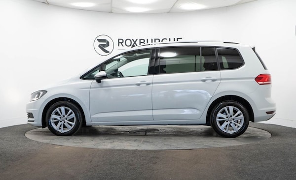 Used Volkswagen Touran 2020 for sale - 76235334: Photo 4