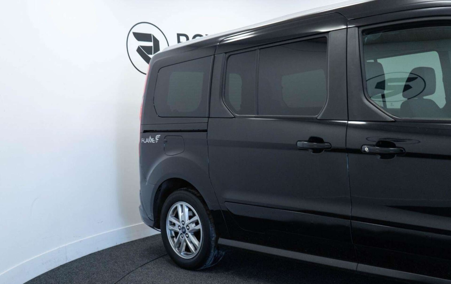 Used Ford Grand Tourneo Connect 2020 for sale - 77930865: Photo 14