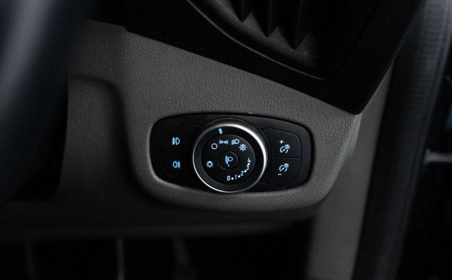 Used Ford Grand Tourneo Connect 2020 for sale - 77930865: Photo 24