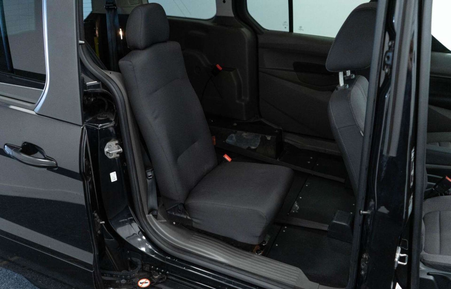 Used Ford Grand Tourneo Connect 2020 for sale - 77930865: Photo 33