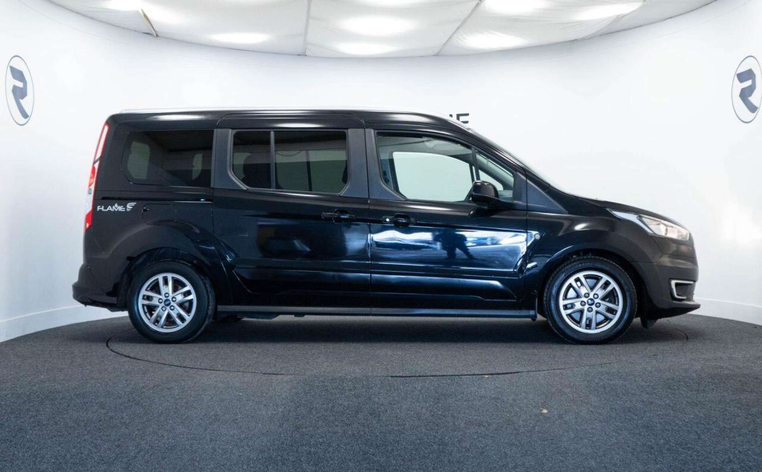 Used Ford Grand Tourneo Connect 2020 for sale - 77930865: Photo 9