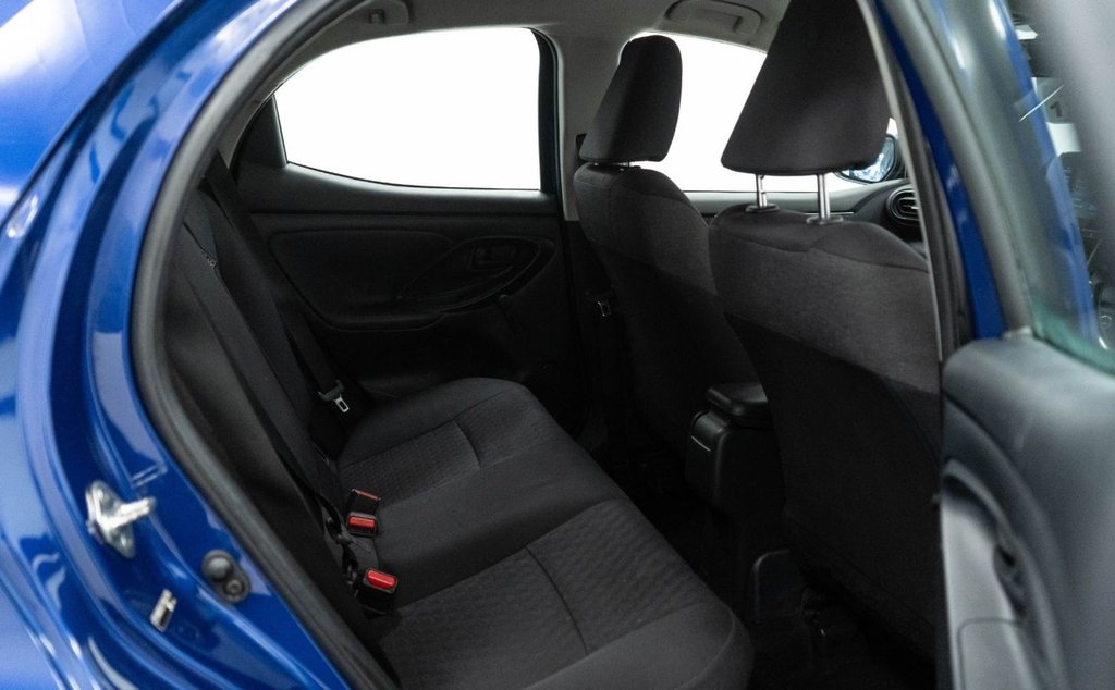 Used Toyota Yaris 2022 for sale - 77007083: Photo 31