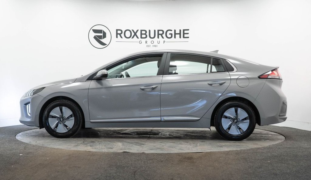 Used Hyundai IONIQ 2022 for sale - 76973346: Photo 4