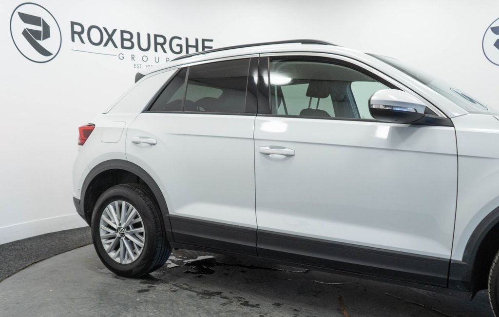 Used Volkswagen T-Roc 2023 for sale - 77582867: Photo 13