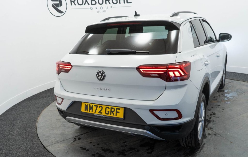 Used Volkswagen T-Roc 2023 for sale - 77582867: Photo 16