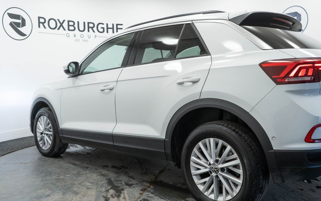 Used Volkswagen T-Roc 2023 for sale - 77582867: Photo 19