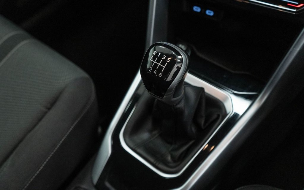 Used Volkswagen T-Roc 2023 for sale - 77582867: Photo 31