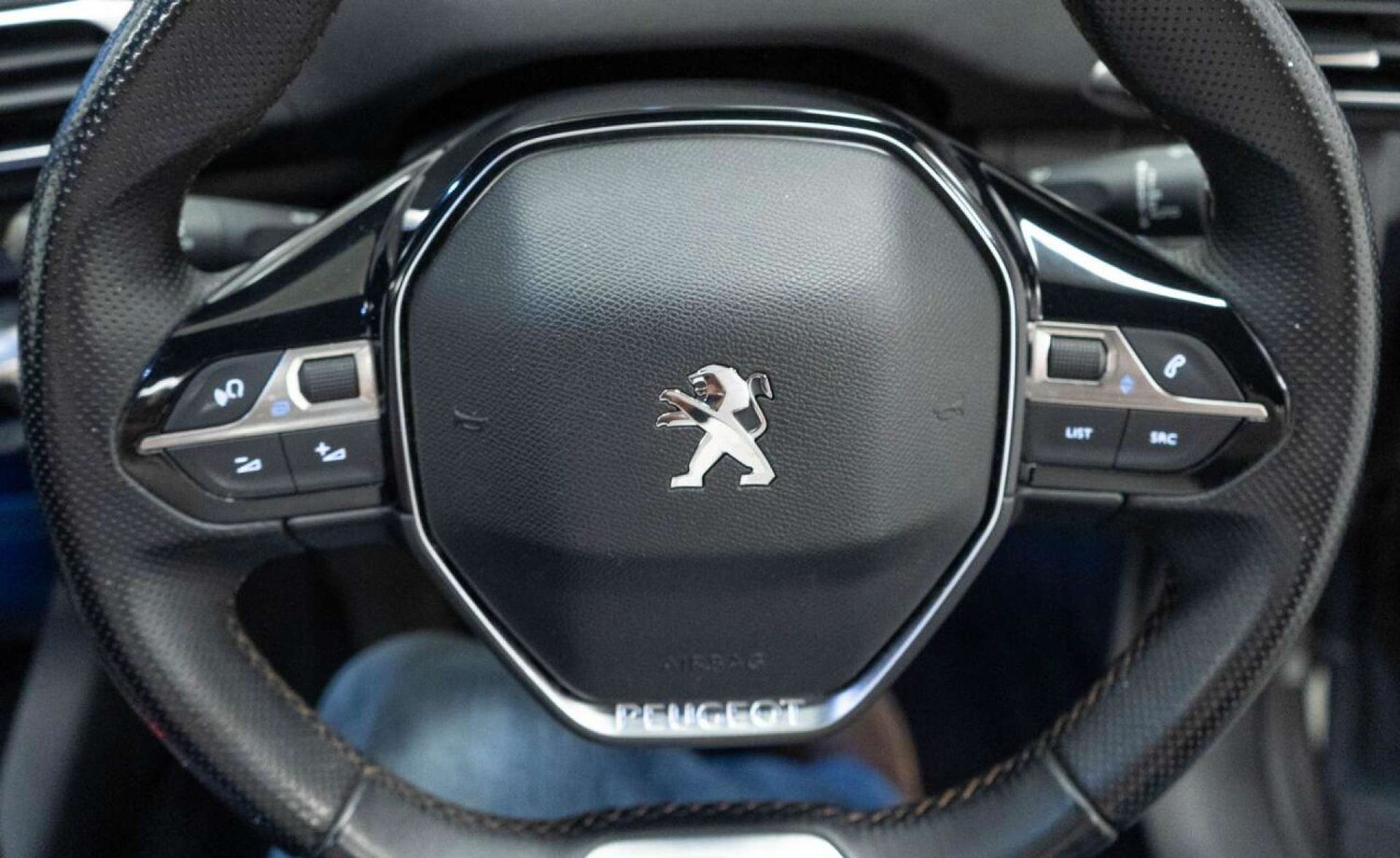 Used Peugeot 5008 2020 for sale - 77930680: Photo 25