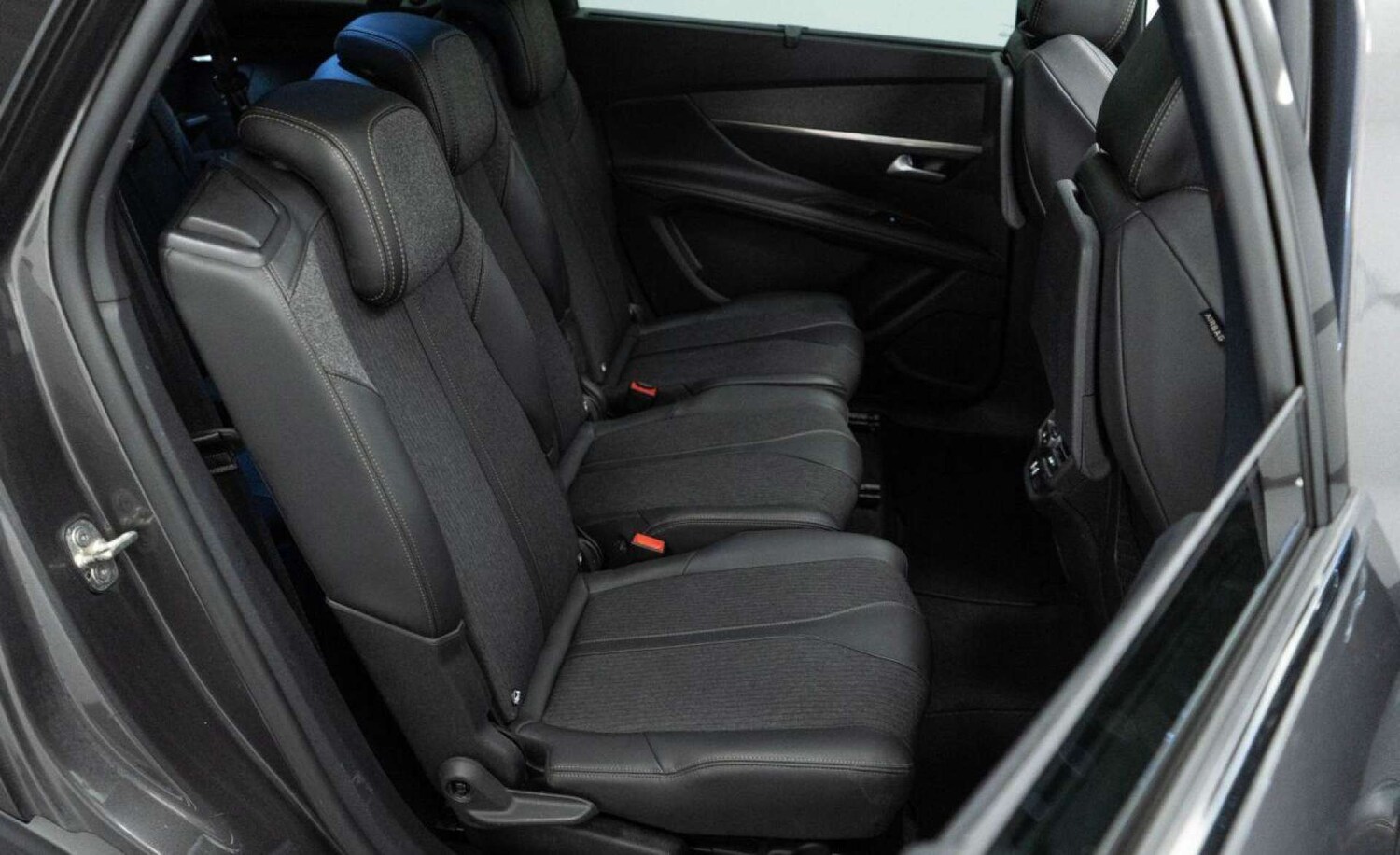 Used Peugeot 5008 2020 for sale - 77930680: Photo 35