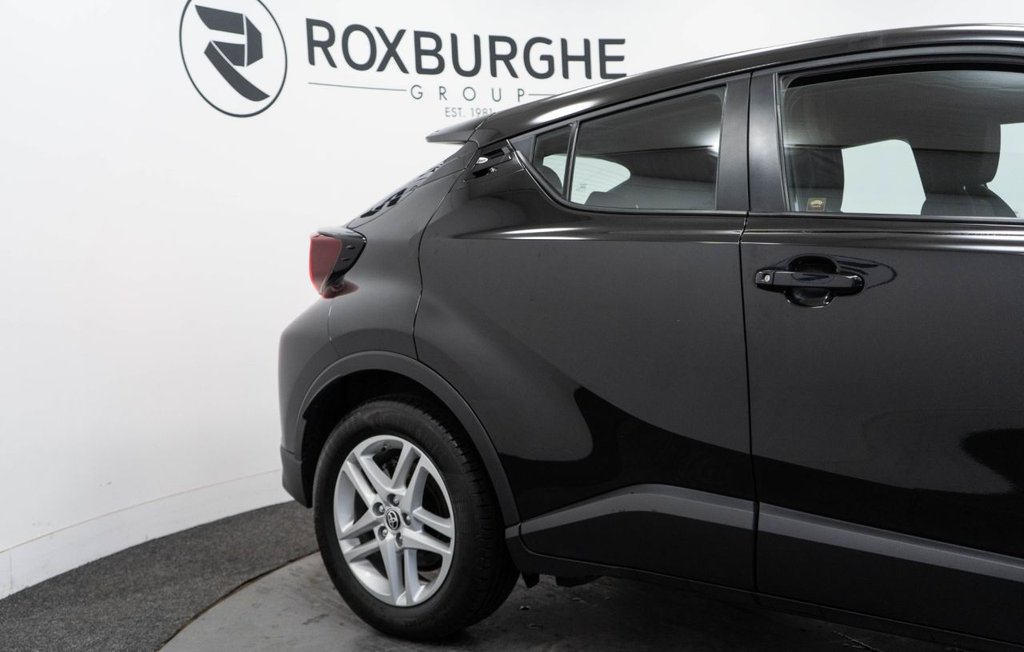 Used Toyota C-HR 2022 for sale - 76406429: Photo 14