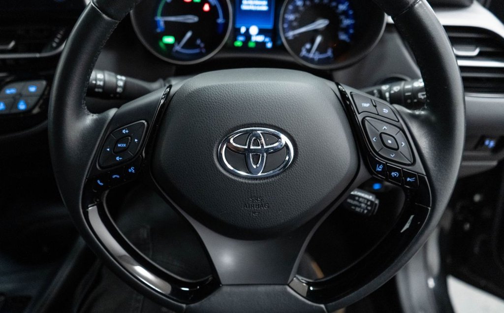 Used Toyota C-HR 2022 for sale - 76406429: Photo 24
