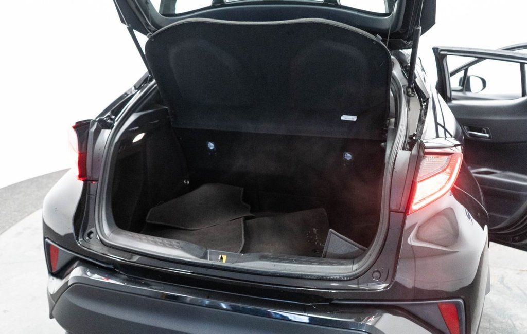 Used Toyota C-HR 2022 for sale - 76406429: Photo 34