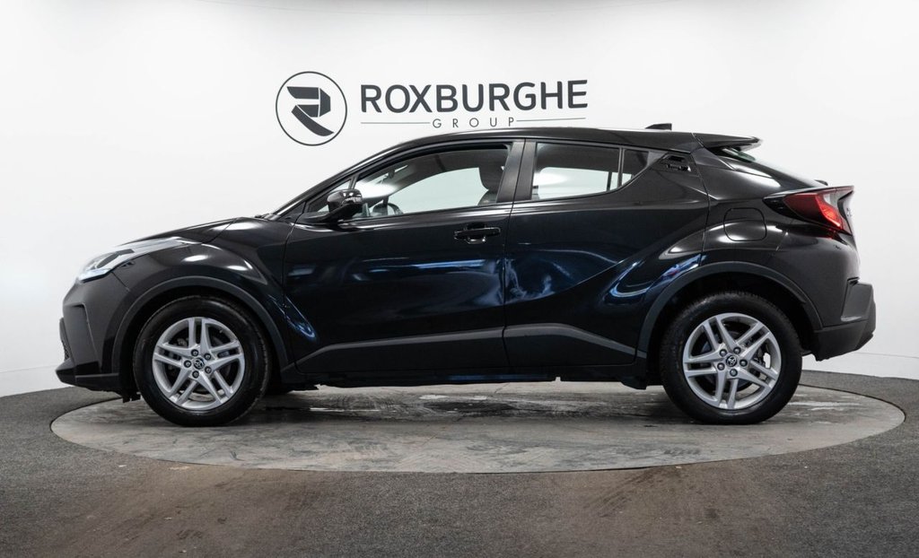 Used Toyota C-HR 2022 for sale - 76406429: Photo 4