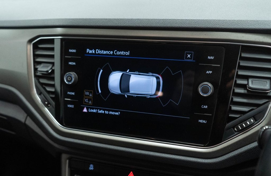 Used Volkswagen T-Roc 2020 for sale - 76345189: Photo 21