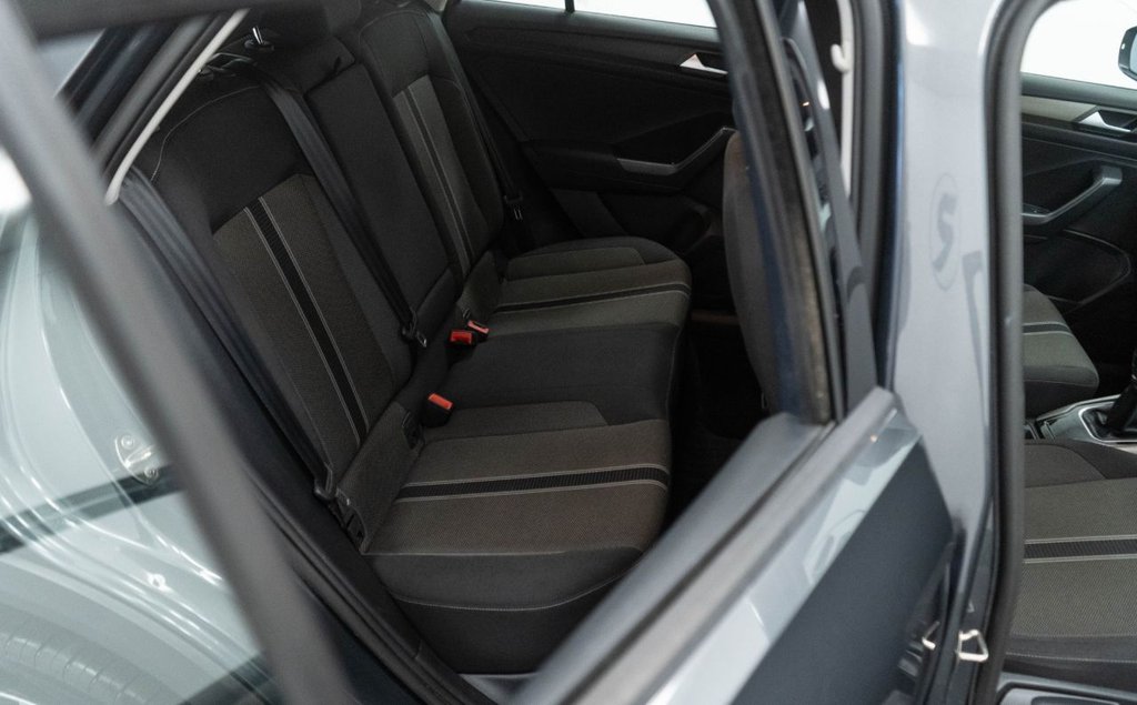 Used Volkswagen T-Roc 2020 for sale - 76345189: Photo 28