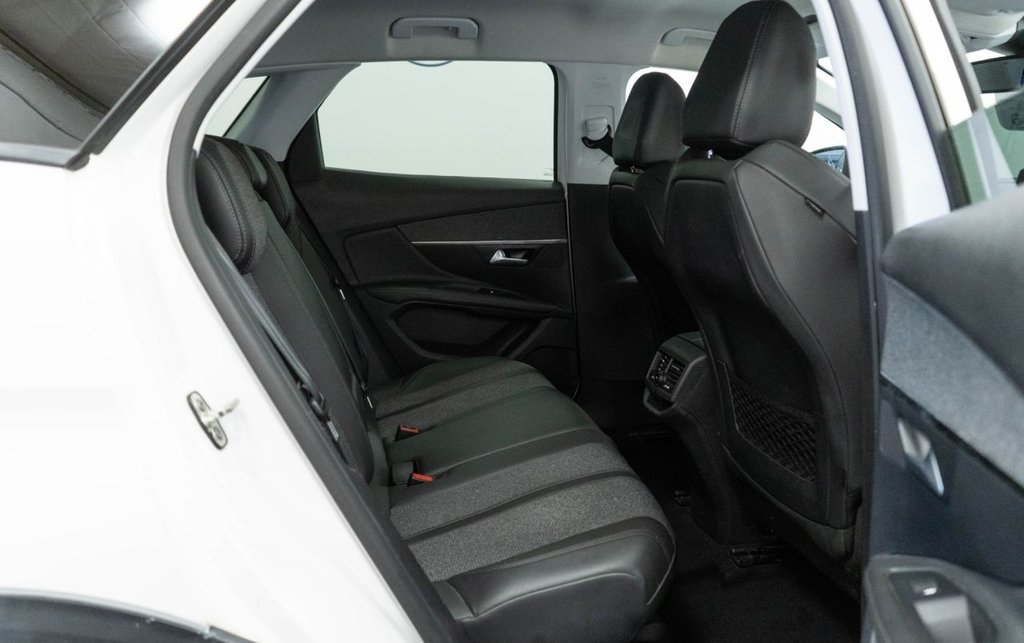 Used Peugeot 3008 2020 for sale - 76923233: Photo 29