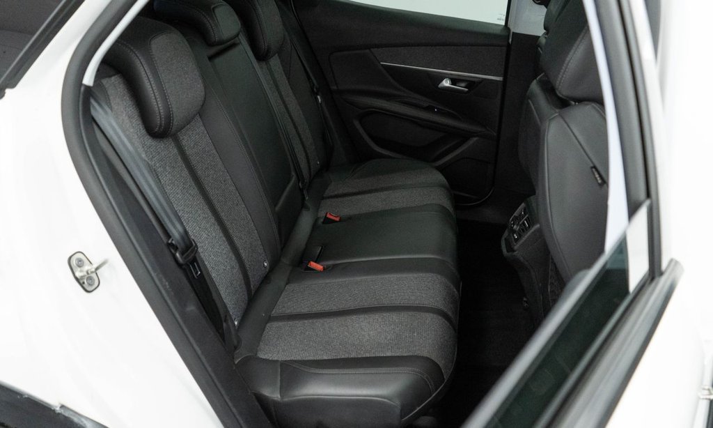 Used Peugeot 3008 2020 for sale - 76923233: Photo 31