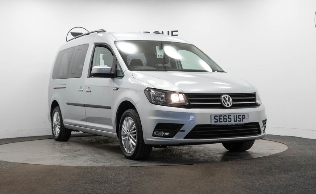 Used Volkswagen Caddy Maxi Life 2016 for sale - 76147462: Photo 1