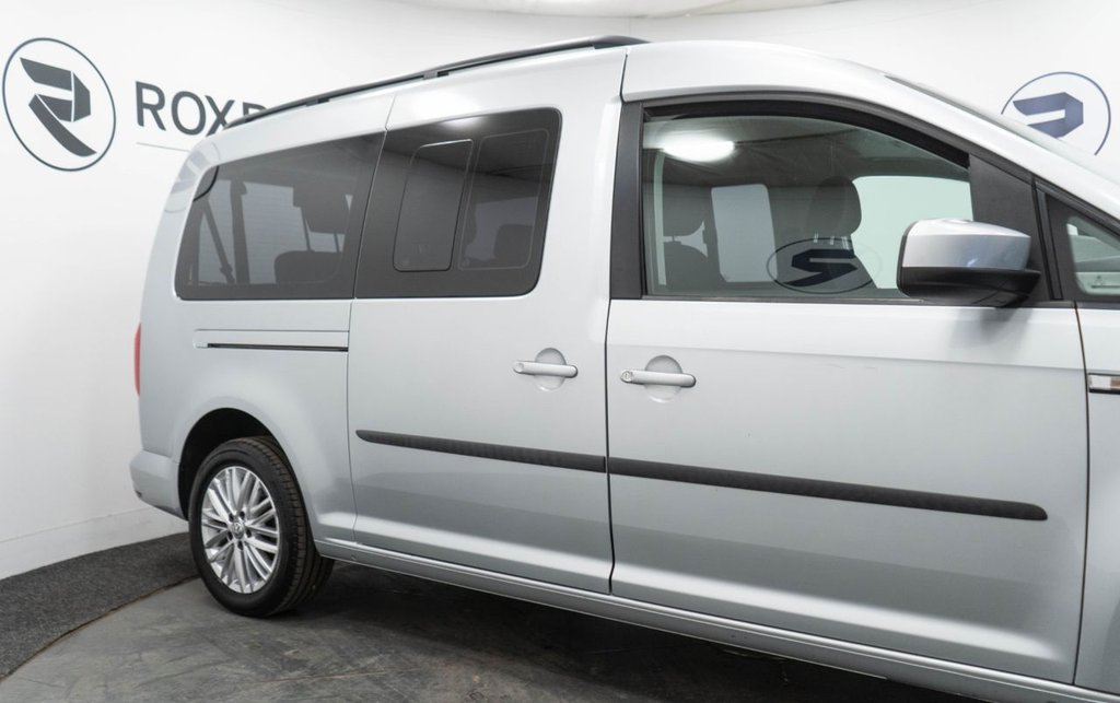 Used Volkswagen Caddy Maxi Life 2016 for sale - 76147462: Photo 12
